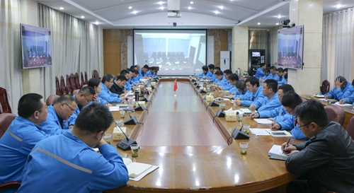 宜化集團(tuán)傳達(dá)學(xué)習(xí)全國、湖北省和宜昌市安全生產(chǎn)電視電話會(huì)議精神