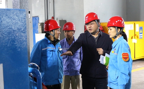 宜昌市國資委黨委委員、副主任曹紅國到股份公司開展主題教育調(diào)研